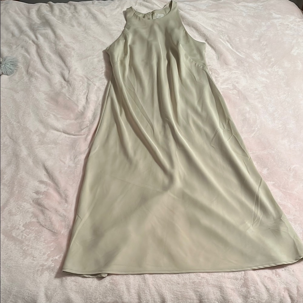 Elegant Cream Sleeveless Dress